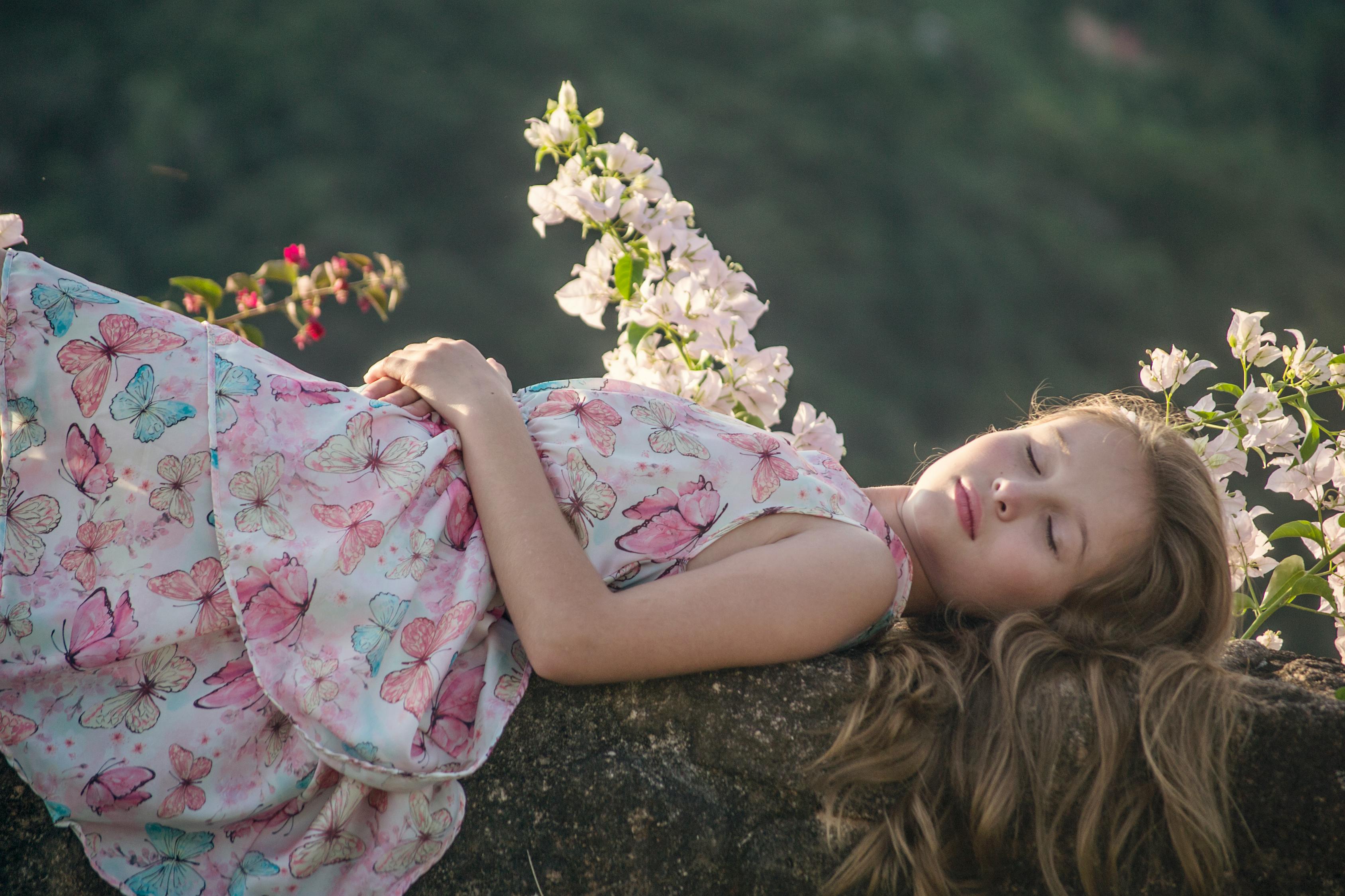 原千惠最新寫真照，綻放的美麗青春活力