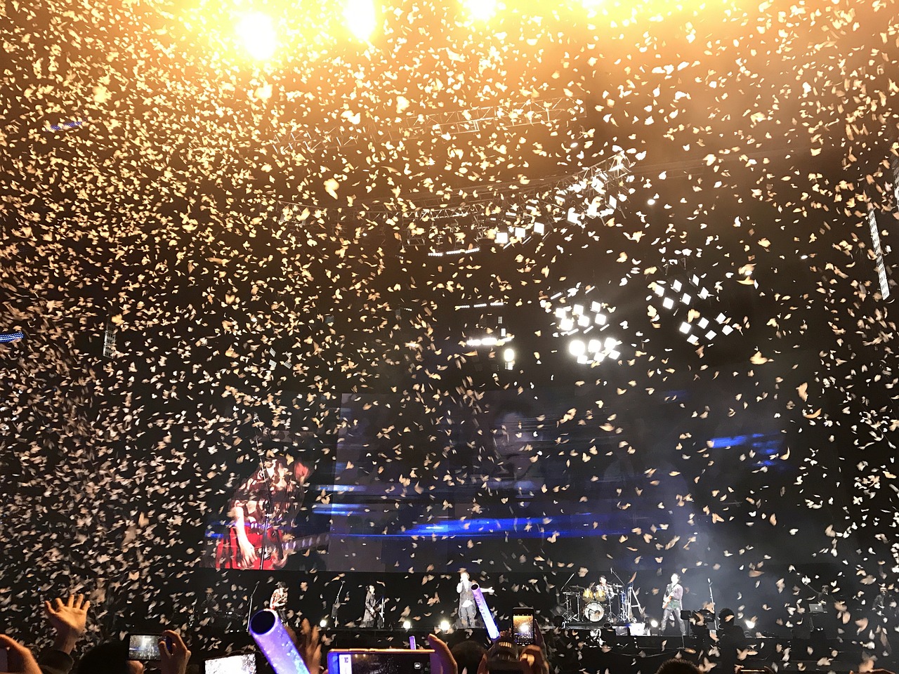 五月天演唱會(huì)盛宴，最新地點(diǎn)揭曉，音樂(lè)之旅啟航！