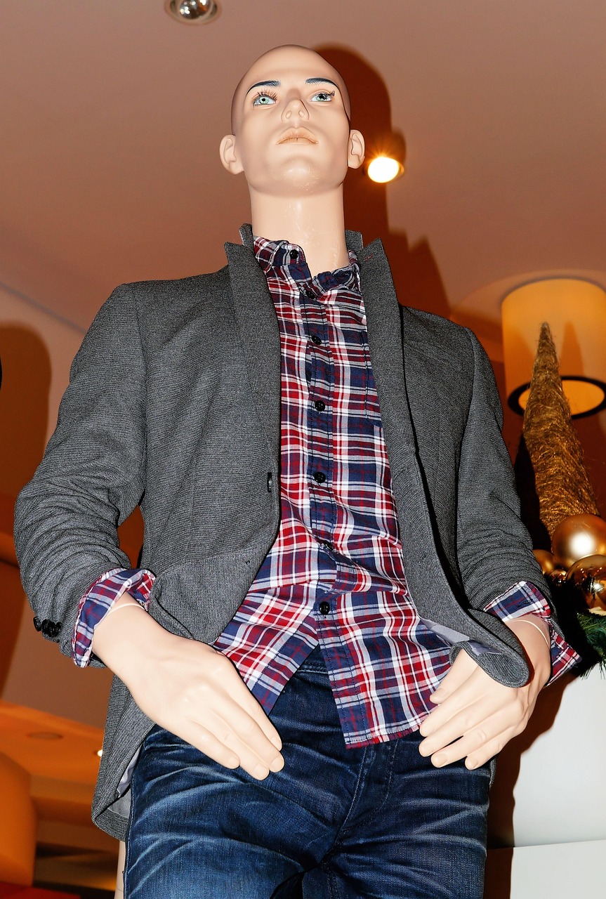 張藝興最新發(fā)型側(cè)面，潮流新標(biāo)桿，展現(xiàn)時(shí)尚風(fēng)采