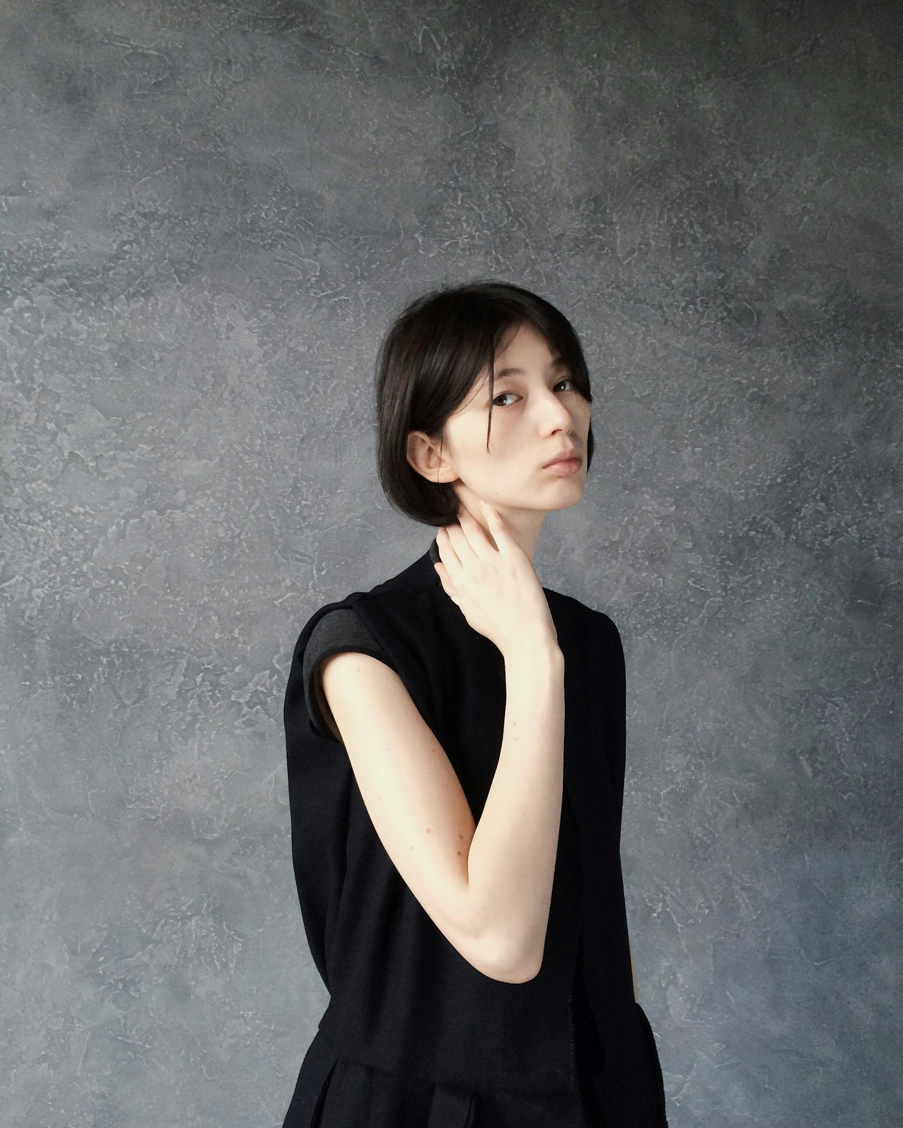 歐美風女頭像最新時尚潮流版本，詮釋時尚魅力的精選頭像