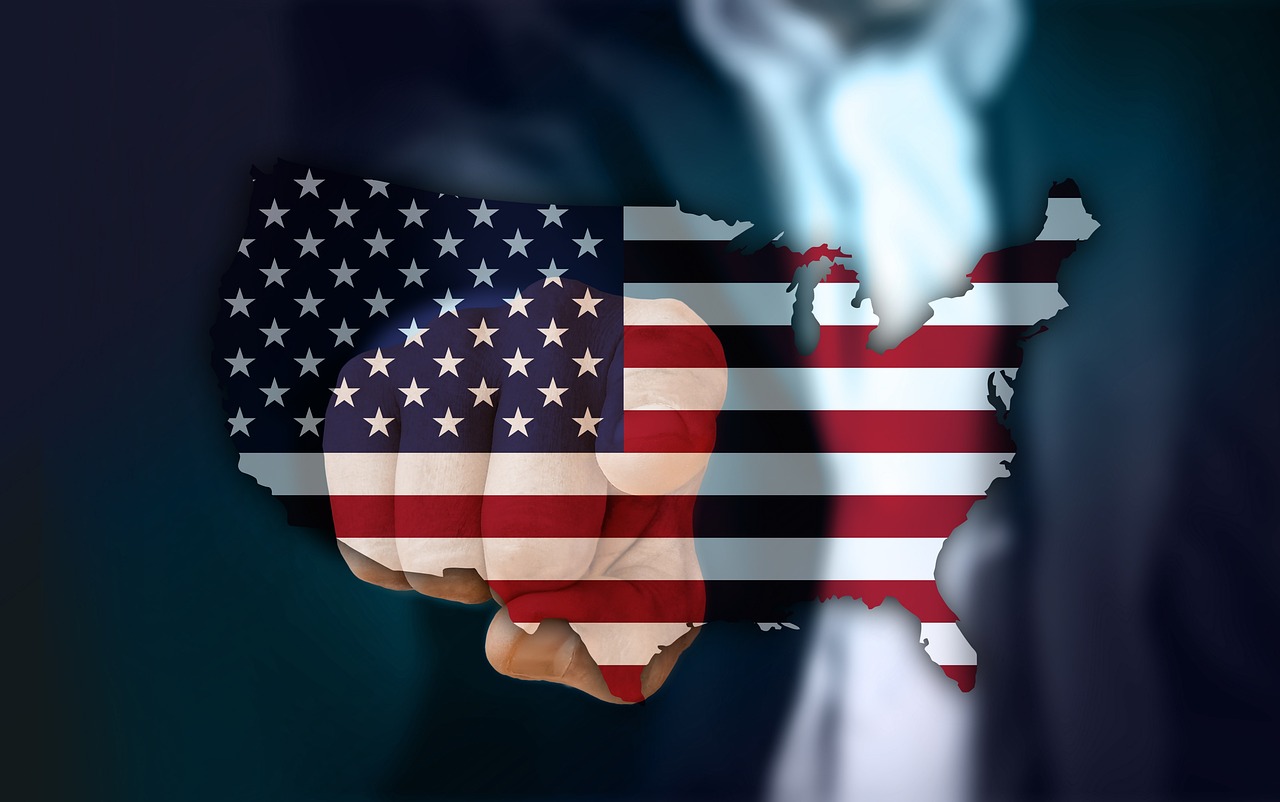 中國與美國貿易戰(zhàn)最新動態(tài)，全球經濟風云變幻之際的較量