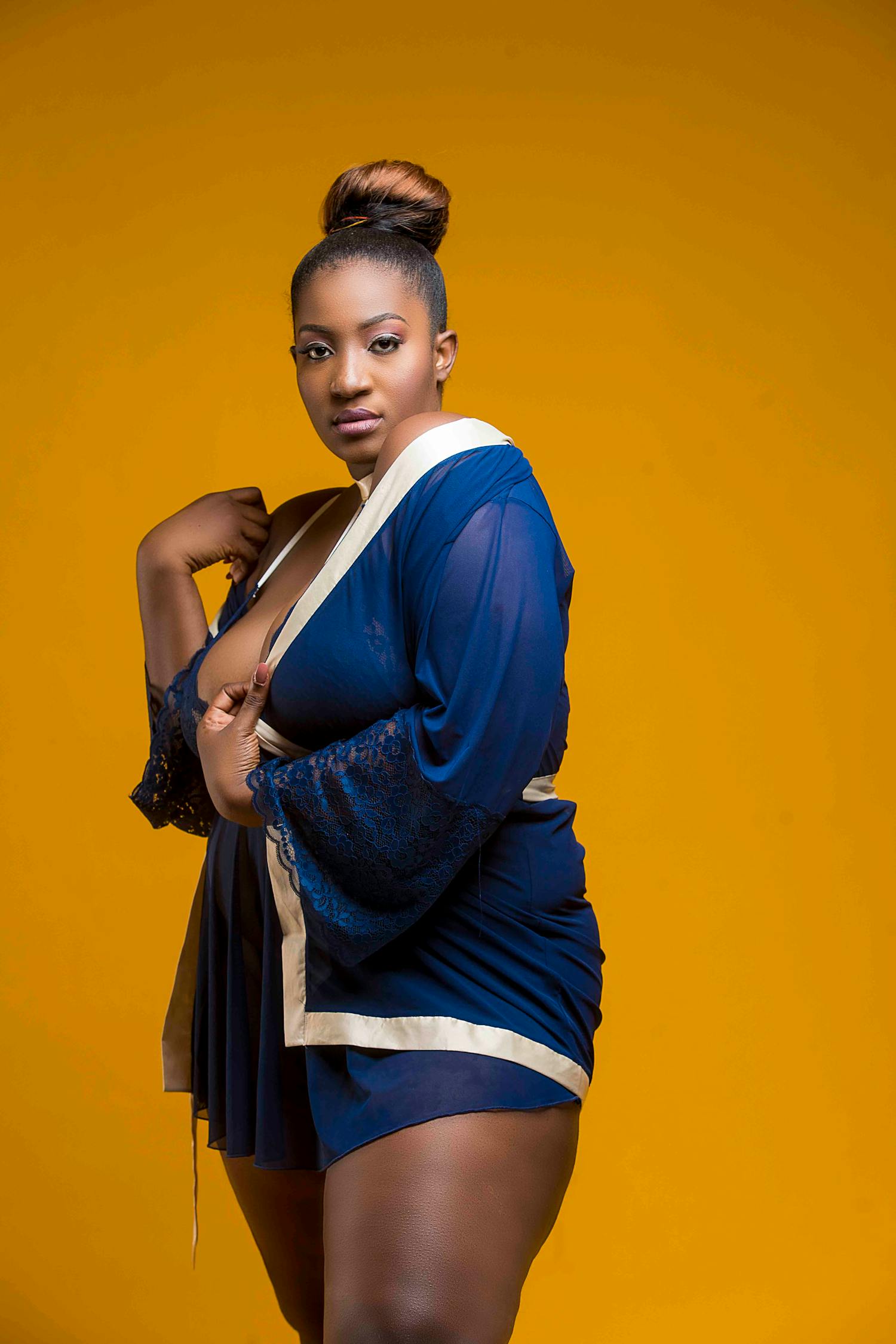 『最新照相姿勢(shì)大揭秘，展現(xiàn)個(gè)性魅力的全新方式』