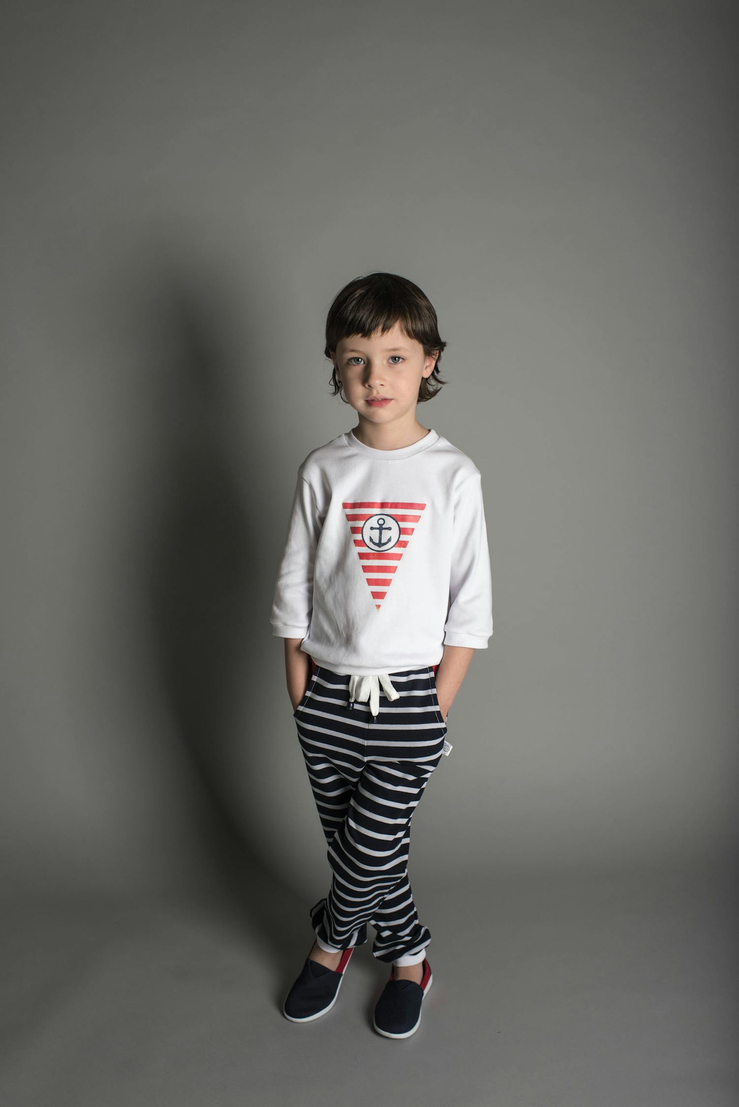 最新短發(fā)時尚潮流，個性風格完美展現(xiàn)