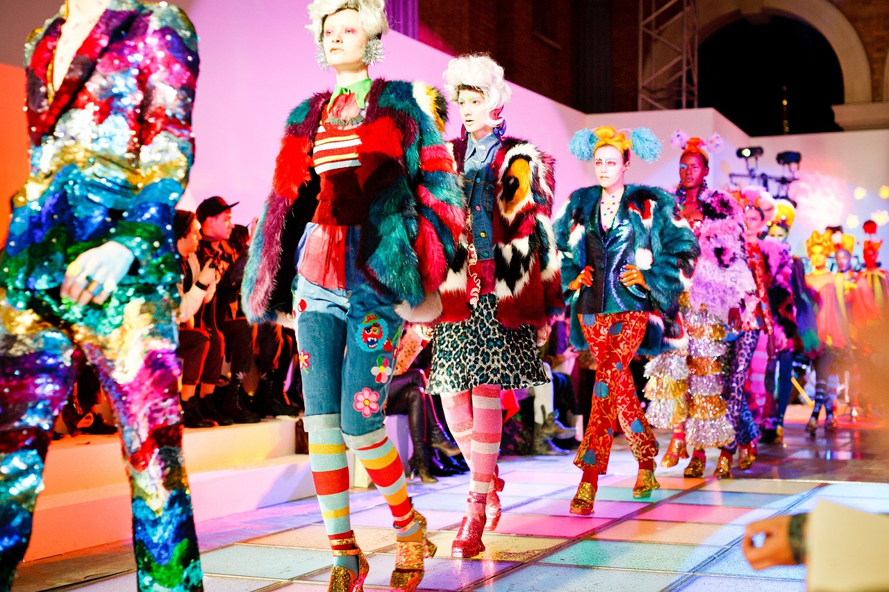 傳統(tǒng)與現(xiàn)代融合之美，最新式僧鞋亮相時尚舞臺